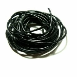 Offres ⌛ Perlesmania Pate Cernit BU11121122215900 PAX 4 Mètres Cordon Fil CUIR Véritable 3mm NOIR, Fourniture Pour Bijoux DIY 🛒